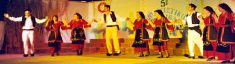 danse folklorique grecque
